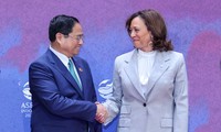 Thủ tướng Chính phủ Phạm Minh Chính gặp Phó Tổng thống Hoa Kỳ Kamala Harris