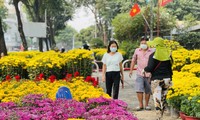 Chợ hoa lớn nhất Sài Gòn vắng khách ngày cận Tết