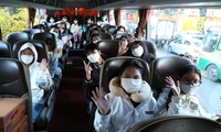 Chuyến xe mùa Xuân đưa 2.000 sinh viên, người lao động về quê đón Tết