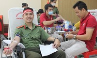 Công an cửa khẩu cảng hàng không quốc tế Tân Sơn Nhất hiến máu tình nguyện Chủ nhật Đỏ