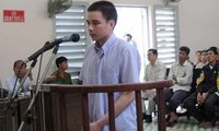 Hồ Duy Hải tại phiên xử năm 2008: Ảnh: Diệu Hi 