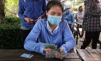 Cty CP Nam Hà Nội trả lương cho công nhân