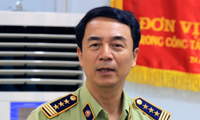 Dời ngày xét xử cựu Cục phó Quản lý thị trường Trần Hùng nhận hối lộ