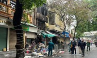 Hiện trường vụ cháy ở phố cổ Hà Nội khiến 4 người tử vong