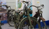 Xe đạp cổ giá cả trăm triệu đồng tại triển lãm ở Hà Nội