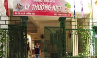 Trường mầm non Lý Thường Kiệt đối diện với Khách sạn, nơi Chủ tịch Kim Jong_un và phái đoàn lưu trú