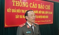 Thiếu tướng Sùng A Hồng thông tin về vụ án.