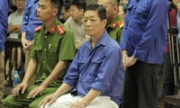 Ông Nguyễn Kim Hưng tức Hưng "kính".