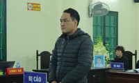 Bị cáo Lê Hoàng Lê tại tòa.