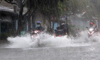 Đối mặt với mưa lũ, miền Trung có nguy cơ ngập nặng 