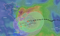 Bão Trà Mi sẽ đi vào đất liền các tỉnh miền Trung trước khi ngược ra biển