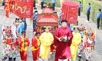 Lãnh đạo TPHCM dâng hương tại Lễ giỗ Tổ Hùng Vương