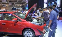 Bộ Tài chính bác bỏ đề xuất giảm 50% lệ phí trước bạ khi đăng ký ô tô 