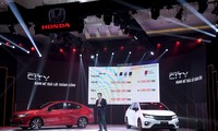 Honda City thế hệ thứ 5 vừa ra mắt tịa Việt Nam với 3 phiên bản cùng mức giá 529 – 599 triệu đồng. 