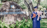 Thủ khoa tốt nghiệp Đại học Bách khoa Đà Nẵng: &apos;Môn học nào cũng quan trọng&apos;