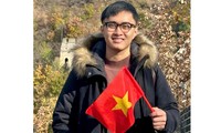 Đạt học bổng toàn phần Đại học Ngôn ngữ Bắc Kinh, chàng trai 9X từ bỏ vị trí quản lý với thu nhập tốt để đi du học