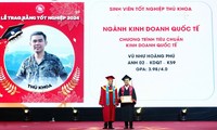 Chàng trai Thái Bình là thủ khoa chuyên ngành Kinh doanh quốc tế - Trường Đại học Ngoại thương