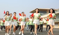 Dàn người đẹp Hoa hậu Việt Nam trên đường chạy &apos;Vì tương lai xanh&apos;