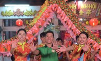 Hoa hậu Thùy Tiên gây ‘náo loạn’ trên đường phố, khán giả toát mồ hôi với loạt sự cố khó đỡ