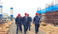 Chủ tịch UBND thành phố Hà Nội Nguyễn Đức Chung thị sát dự án nhà máy điện rác Sóc Sơn