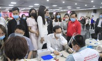 Samsung Việt Nam hiến máu hưởng ứng chương trình Chủ nhật Đỏ