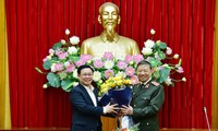 Bộ trưởng Bộ Công an Tô Lâm và Bí thư Thành ủy Hà Nội Vương Đình Huệ.
