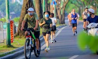 Hà Nội truy vết người tập thể dục, đạp xe ở hồ Tây liên quan ca mắc COVID-19