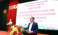 Phó Chủ tịch Hà Nội: &apos;Xử lý vi phạm vỉa hè nhưng phải đảm bảo cuộc sống của người dân&apos;