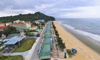 Giải tỏa 46 ki-ốt chắn bãi biển đẹp nhất Hà Tĩnh