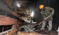 Hơn 50 tấn phế thải tại kho xưởng Rạng Đông được đưa đi xử lý