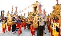 Cận cảnh lễ rước nước ở chùa Tam Chúc