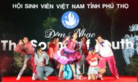 Gương mặt trẻ Việt Nam tiêu biểu Hà MyO khuấy động đêm nhạc The Sound of Youth năm 2023