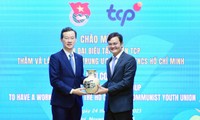 Bí thư thứ nhất Trung ương Đoàn Bùi Quang Huy tiếp đoàn đại biểu Tập đoàn TCP