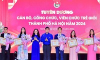 Tuyên dương 24 cán bộ, công chức, viên chức trẻ giỏi thành phố Hà Nội