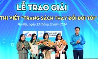 Cô gái xúc động kể hành trình thoát khỏi bờ vực trầm cảm khi chống chọi ung thư