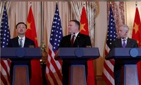 Mỹ ép Trung Quốc ngừng quân sự hóa ở biển Đông