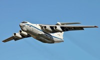Mang ‘ngựa thồ’ Il-76 của không quân Nga đi ném bom?