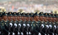 Quân đội Trung Quốc duyệt binh mừng quốc khánh lần thứ 70