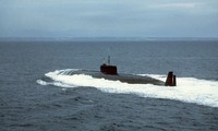 K-222 là tàu ngầm cực nhanh của hải quân Liên Xô, sau này là Nga