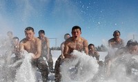 Trung Quốc muốn các chàng trai trẻ trở thành quân nhân nhưng đó không phải là tham vọng của mọi người