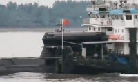 Biến thể tàu ngầm mà các nhà quan sát phương Tây gọi là Type 039 mới tại Thượng Hải, ảnh chụp tháng 6 năm 2021.