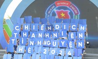 Mỗi thanh niên tình nguyện phải thực sự hòa mình vào cuộc sống của nhân dân &apos;cùng ăn, cùng ở, cùng làm&apos;