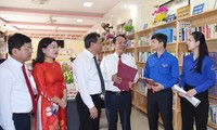 Chủ tịch T.Ư Hội Sinh viên Việt Nam dự Lễ khai giảng năm học mới tại Hà Tĩnh 