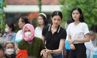Tiền Phong mang niềm vui Tết đến 500 bà con nghèo tại Long An