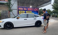 Vụ Civic RS bị mất sơn &apos;zin&apos;: Honda Việt Nam đồng ý đổi xe mới