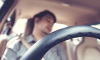 Chuyên gia phân tích mối nguy hiểm khi bật điều hòa ngủ trong ô tô