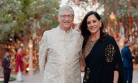Tiết lộ về bạn gái cùng tỷ phú Bill Gates du lịch Việt Nam 
