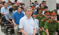 Bị cáo Nguyễn Xuân Sơn - Nguyên Chủ tịch PVN lãnh mức án cao nhất