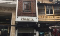Cửa hàng Khaisilk ở Hà Nội bị kiểm tra