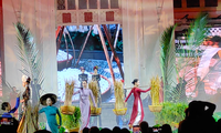 Chiêm ngưỡng những màn trình diễn áo dài đặc sắc ở Bảo tàng Lịch sử Việt Nam